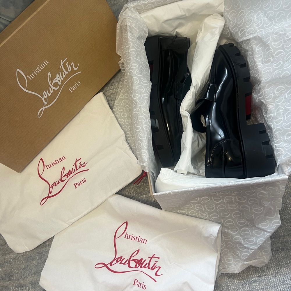 Christian Louboutin black patent lug sole loafer